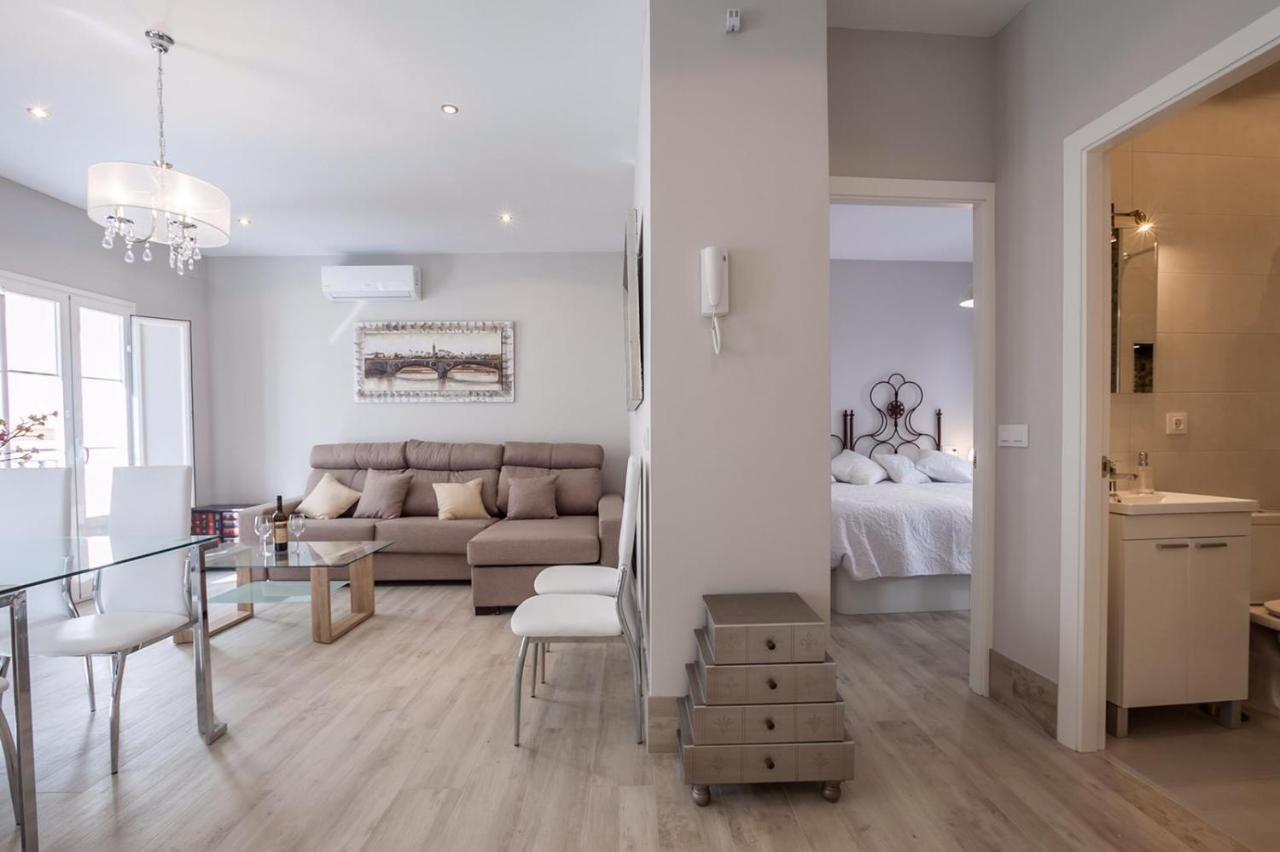 شقة Atico Duplex Gran Terraza ↑ Calidades 2 Hab 2Banos إشبيلية المظهر الخارجي الصورة