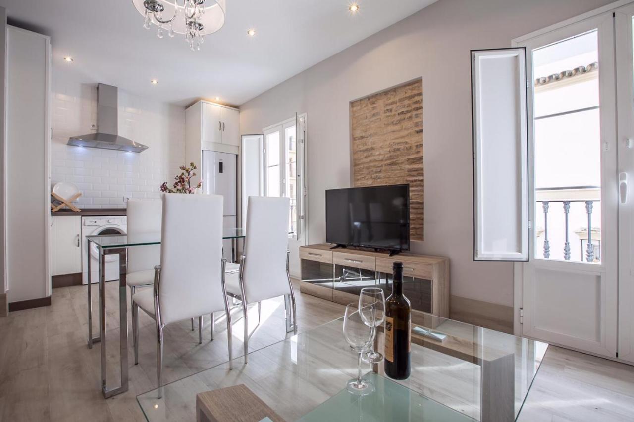 شقة Atico Duplex Gran Terraza ↑ Calidades 2 Hab 2Banos إشبيلية المظهر الخارجي الصورة