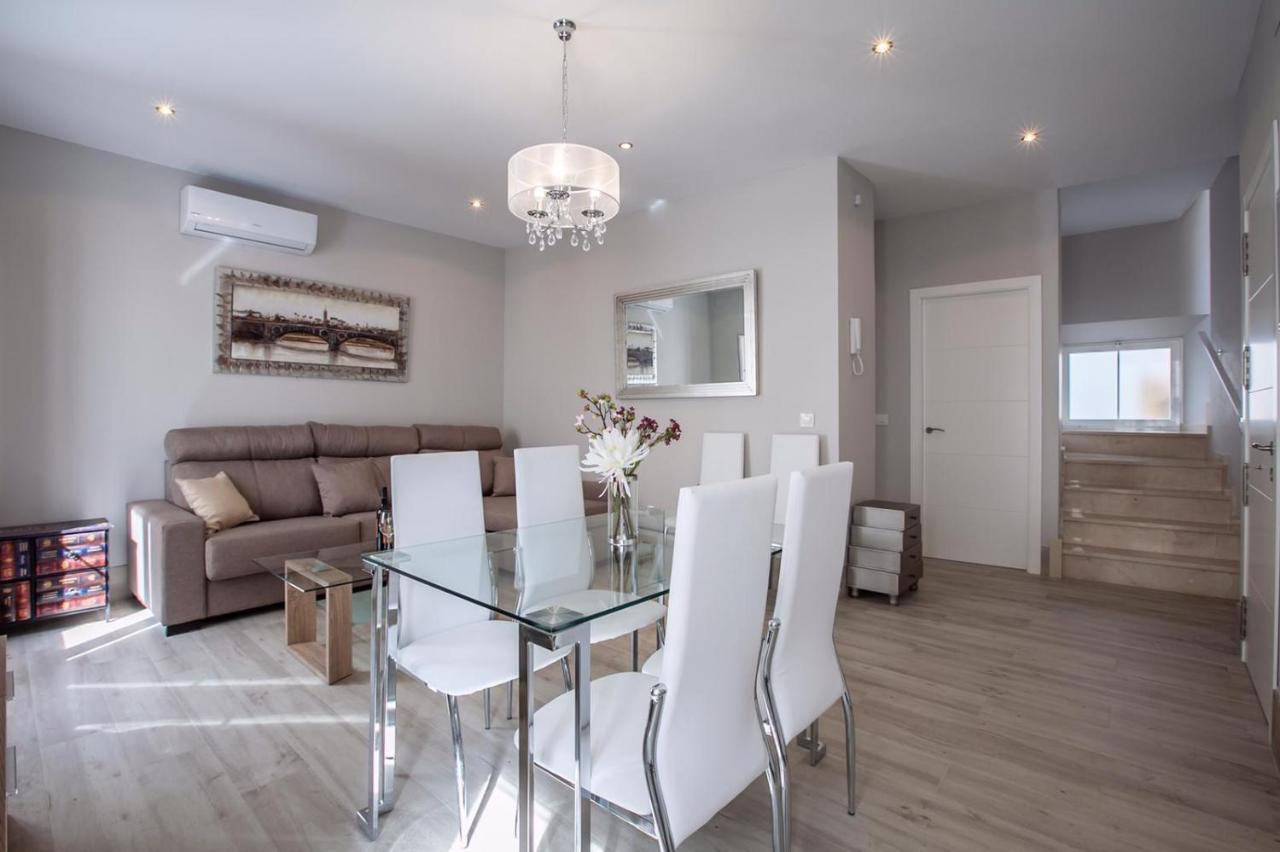 شقة Atico Duplex Gran Terraza ↑ Calidades 2 Hab 2Banos إشبيلية المظهر الخارجي الصورة